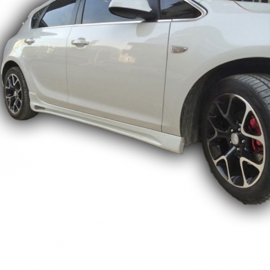 Opel Astra J Hb 2009 - 12 Uyumlu Yedek Parça Rieger Marşpiyel Plastik Boyasız