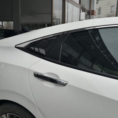 Honda Civic Uyumlu Yedek Parça 2016- Kelebek Cam 2 Prç